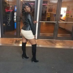 Meet your Posher, Roni px hare